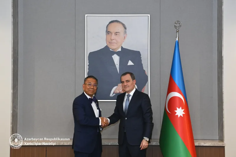 Ceyhun Bayramov Kamboca hökumətinin müşaviri ilə görüşdü - FOTOLAR
