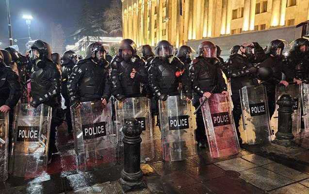 Tbilisidəki aksiyalarda 58 polis yaralanıb