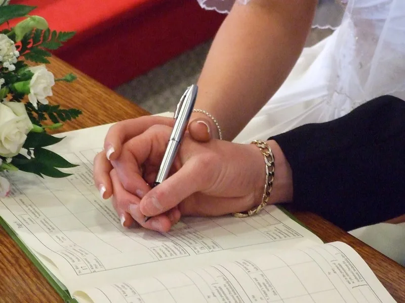 Yanvarda nikah və boşanmaların sayı AÇIQLANDI