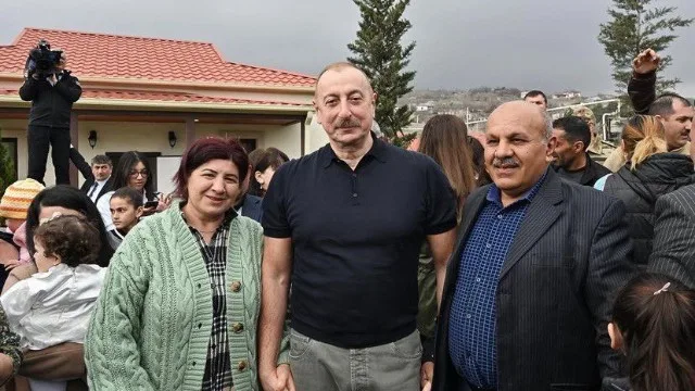 "Bütün dünya sizinlə bacara bilmədi, maşallah olsun" - Sakindən Prezidentə