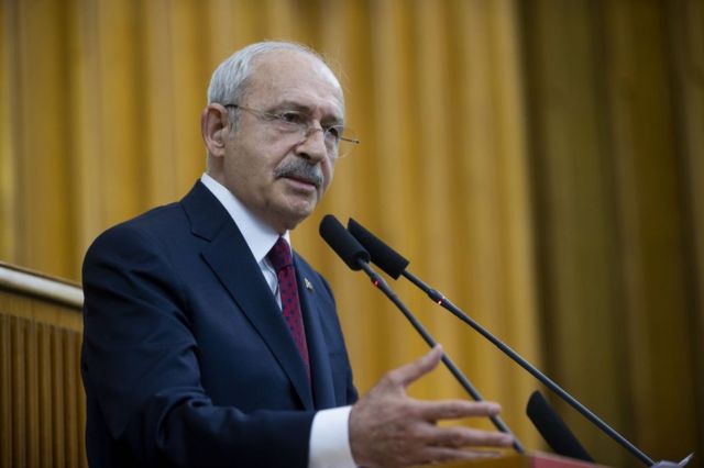 Kılıçdaroğlu prezidentliyə namizədliyini irəli sürdü
