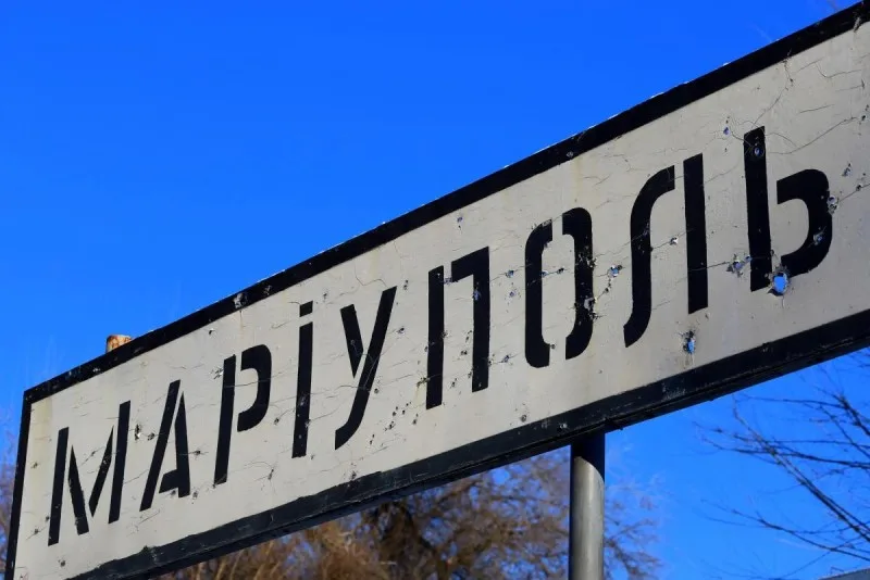 Mariupolda GÜCLÜ PARTLAYIŞ