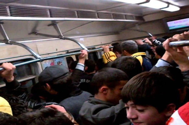 Bakı metrosunda DAVA: 34 yaşlı kişi döyüldü