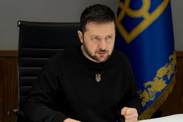 Zelenski Rusiya Maliyyə Nazirliyinə sanksiya tətbiq etdi