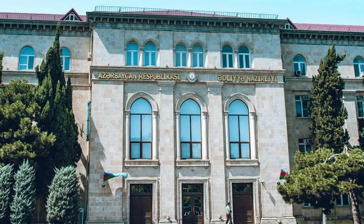 Prezidentdən Ədliyyə Nazirliyi ilə bağlı FƏRMAN