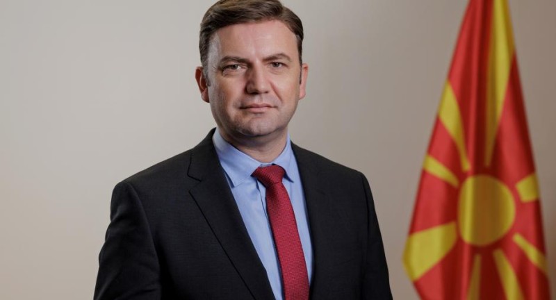 Bujar Osmani Azərbaycana gələcək