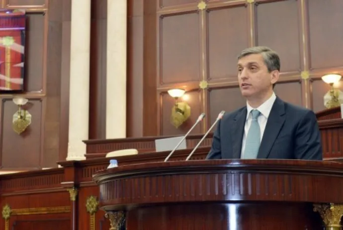 Bütün dövlət qurumlarında artıq ştat məsələsi mövcuddur - Vüqar Gülməmmədov
