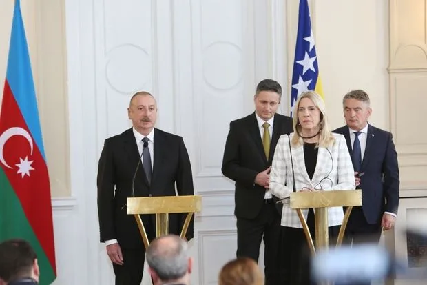 Azərbaycan və Bosniya və Herseqovina liderləri mətbuata bəyanatlarla çıxış etdilər - YENİLƏNİB