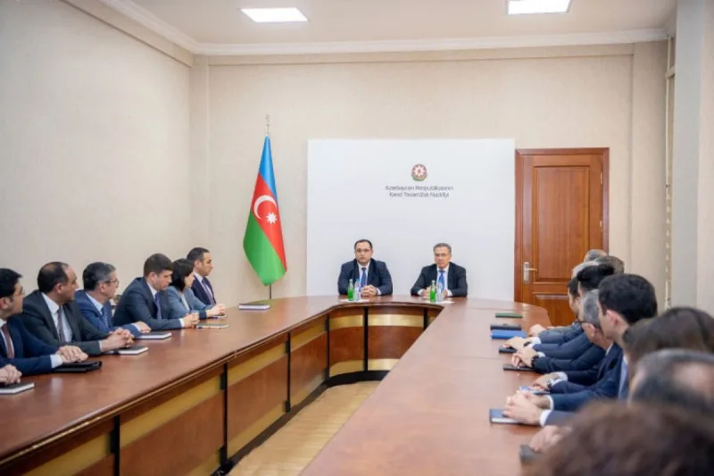 Məcnun Məmmədov kollektivə təqdim olundu