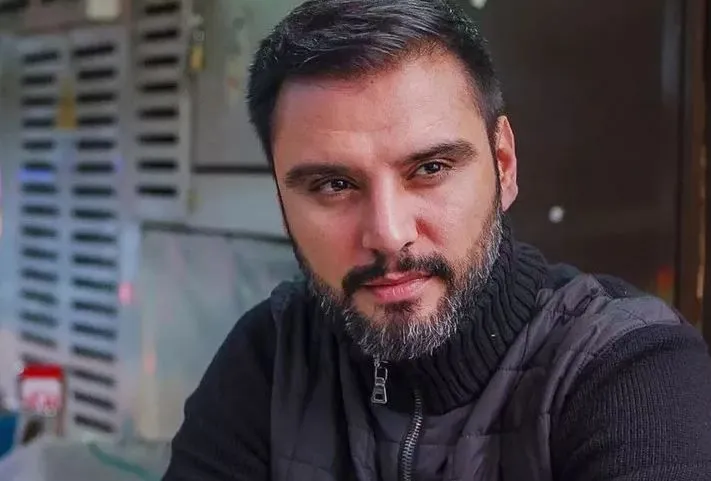 Alişandan 25 il sonra ETİRAF: "Aynalı Tahir" serialından...