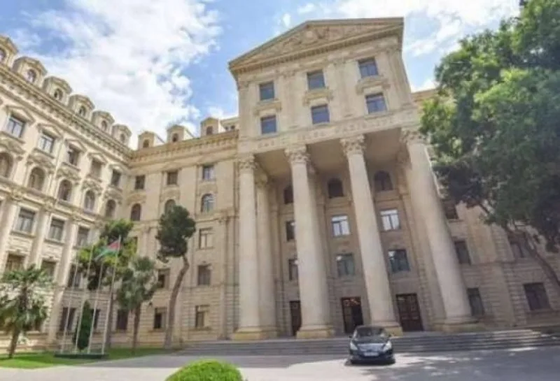 XİN-dən Katrin Kolonaya CAVAB