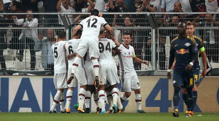 "Beşiktaş" komandası Bakıda