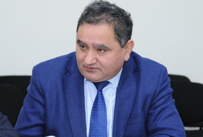 Özəl internet provayderlərinə maneələr var - Etibar Əliyev