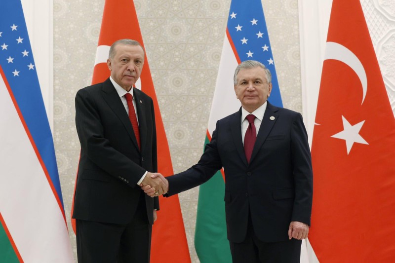 Özbəkistan prezidenti Ərdoğanı təbrik etdi