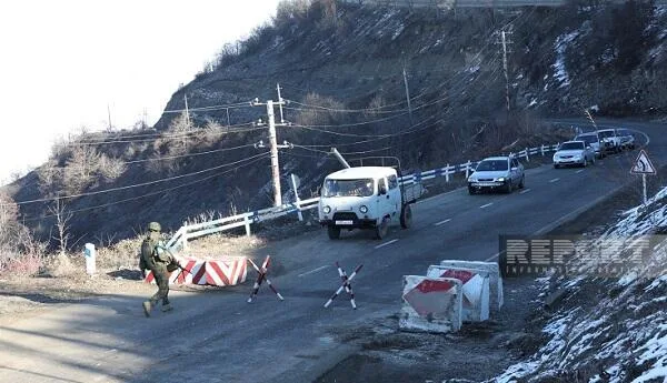 Ruslar Xankəndiyə bu gün 241 ton yardım gətirdi