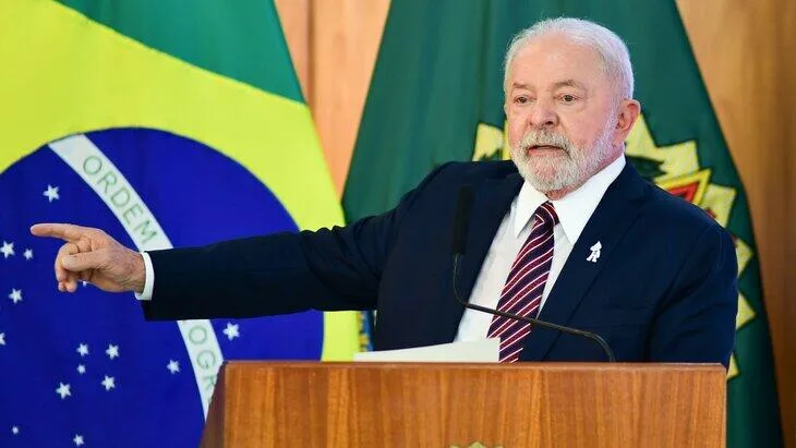Braziliya Prezidenti Rusiyaya getməkdən imtina etdi