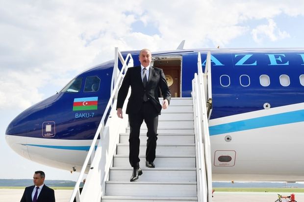Prezident İlham Əliyev Moldovaya səfər edib – FOTO