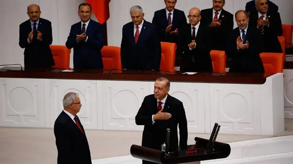 Ərdoğanın and içməsinə 20 ölkə lideri qatılacaq