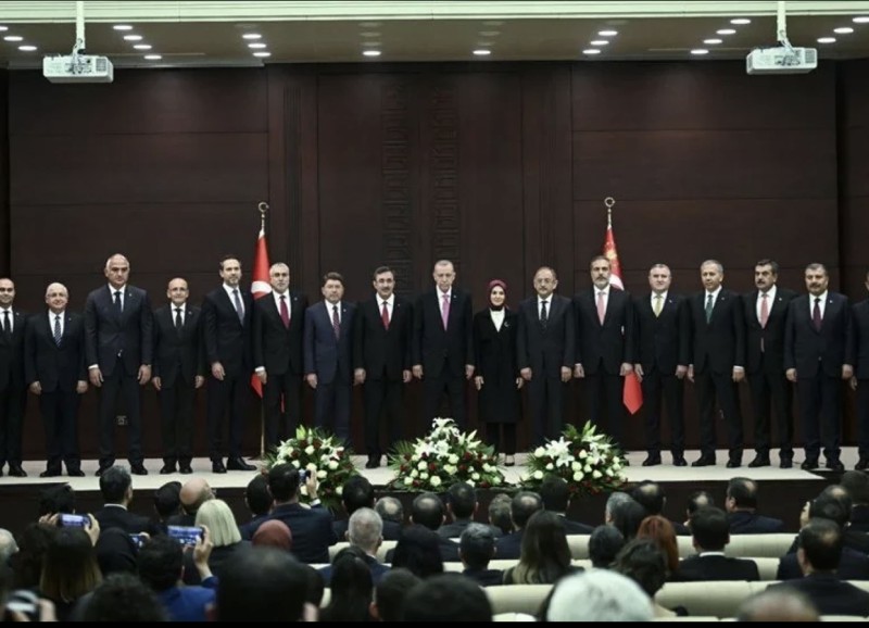 Ərdoğan yeni kabineti açıqladı - YENİLƏNİB + VİDEO