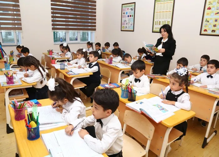 Şagirdlərin elektron yerdəyişməsi dayandırılacaq - BU TARİXDƏN