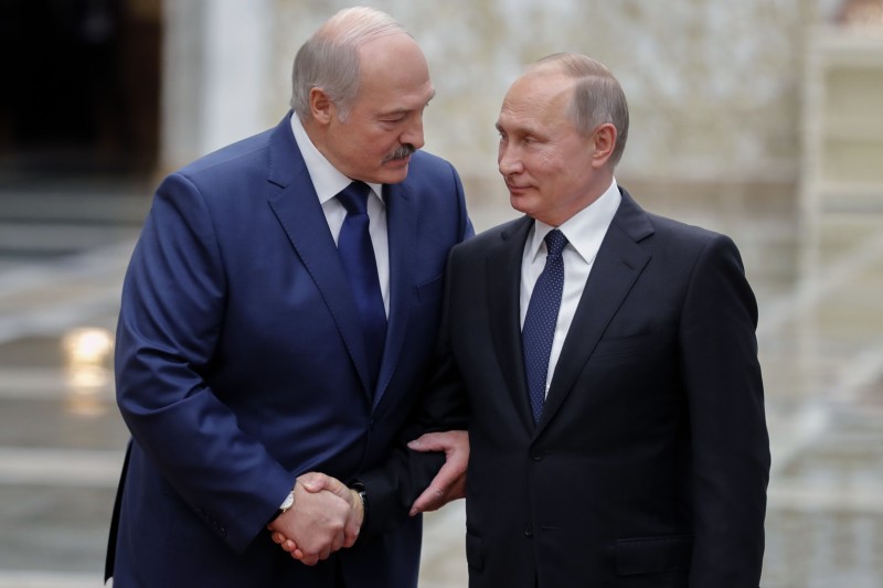 Lukaşenko Putinlə görüşə bilər