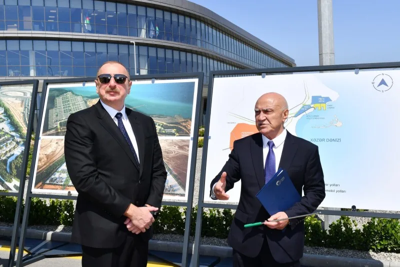İlham Əliyev açılışda - FOTO