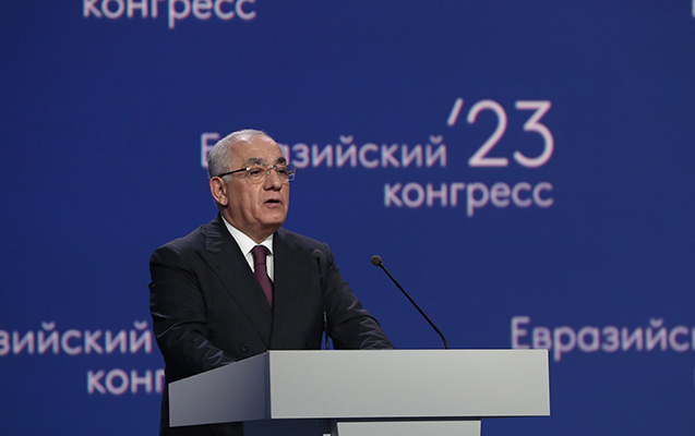 “Ərzaq ehtiyatlarının yaradılması istiqamətində ciddi iş aparılır” - Əli Əsədov