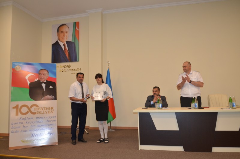 “Heydər Əliyev İli”: Ədliyyə fəaliyyətinin təbliği məqsədilə müəllim və şagirdlərlə görüş oldu - FOTO