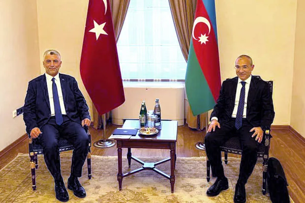 Azad edilmiş ərazilərdə Türkiyə şirkətlərinin fəaliyyəti müzakirə edildi