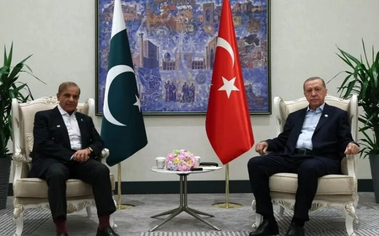Ərdoğan Şahbaz Şərifə başsağlığı verdi