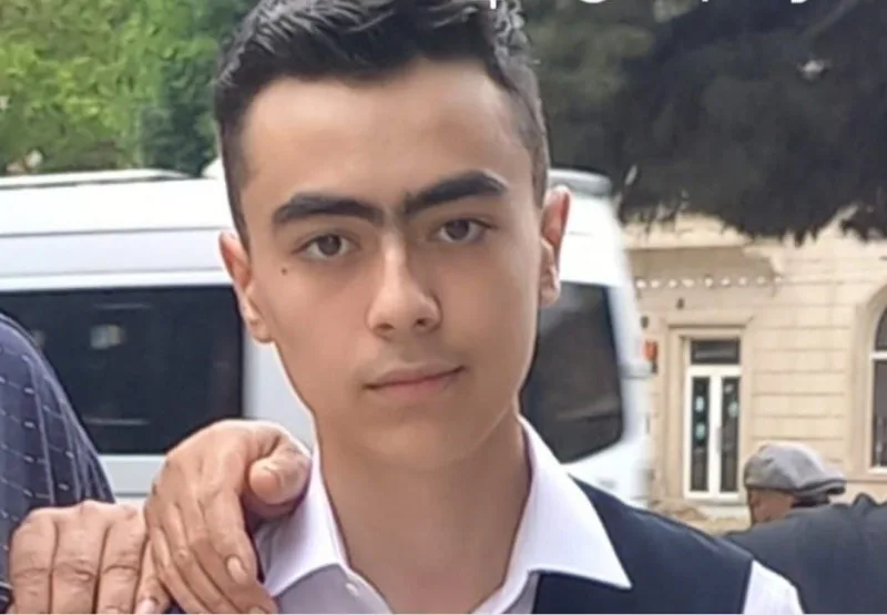 Qəbul imtahanlarının ölkə birincisi seçimini etdi
