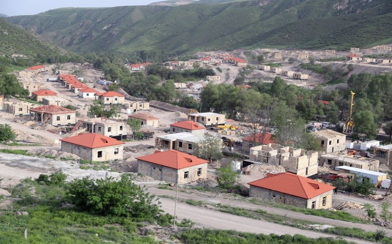 Xarici diplomatlar Zabuxda oldular