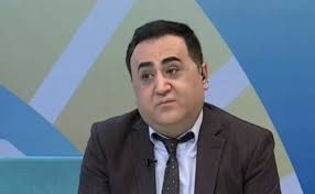 Elgiz Əkbərin üstünə təcili yardım gəldi