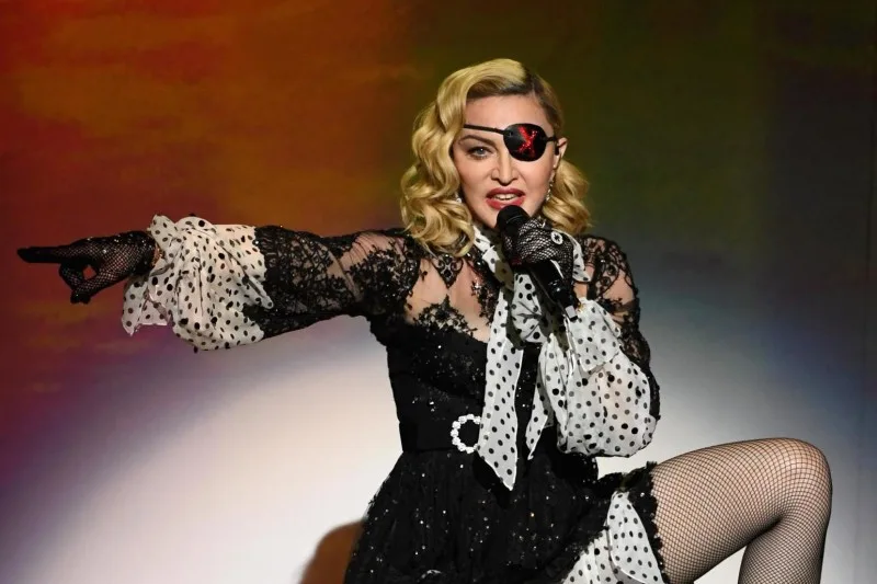 Madonnanın vəziyyəti ağırlaşdı