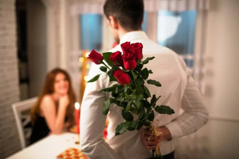 Gül hədiyyə edərkən bunlara diqqət edin