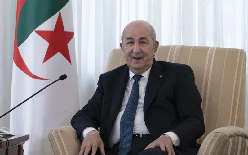 İlham Əliyev əlcəzairli həmkarını Azərbaycana dəvət etdi