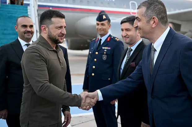Haluk Bayraktardan Zelenski ilə bağlı paylaşım - FOTO