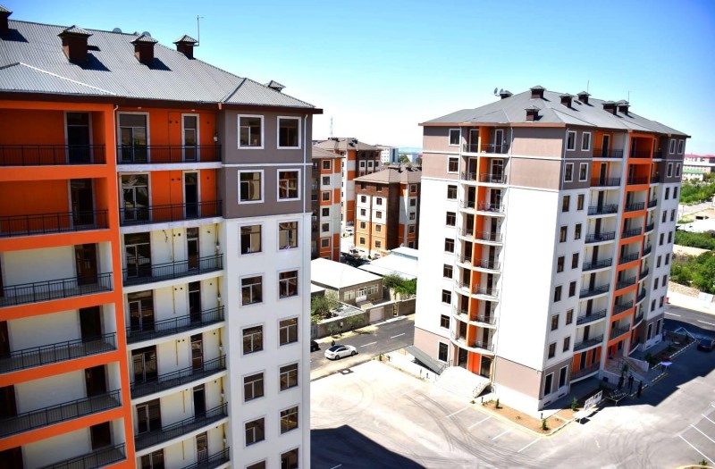 Naxçıvanda 192 mənzillik yeni yaşayış kompleksi istifadəyə verildi - FOTOLAR