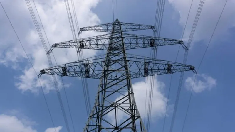 Azərbaycanda elektrik enerjisi istehsalı artıb