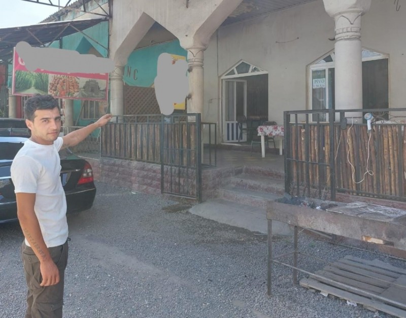 İşlədiyi kafedən oğurluq etdi