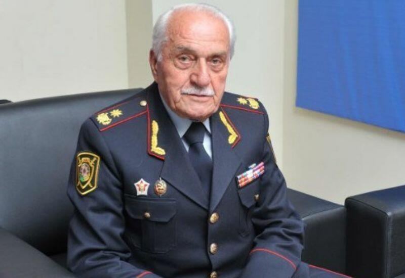 General-mayor vəfat etdi