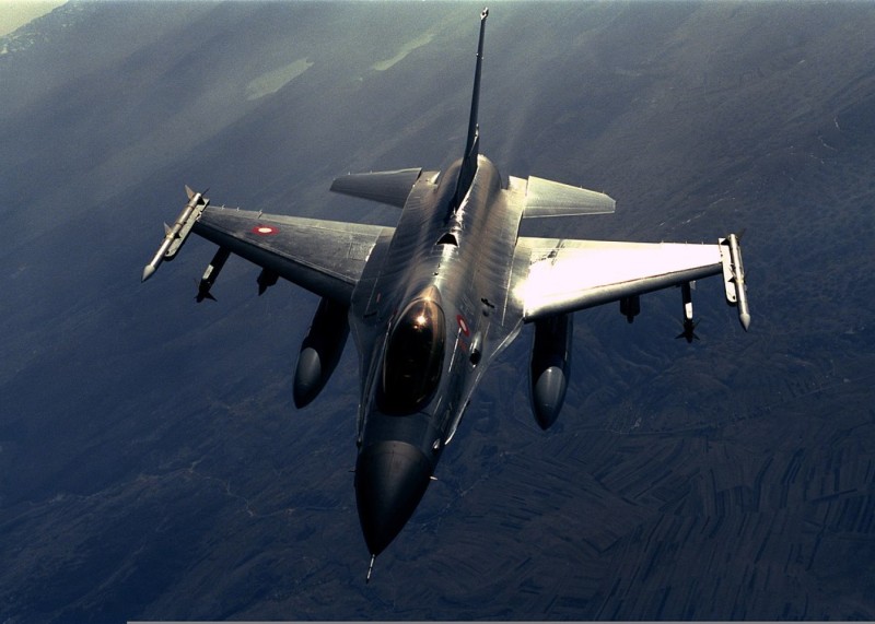 Ukraynalı pilotlar təlim keçəcək