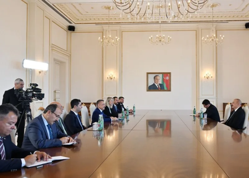 Prezident Fuad Oktayı qəbul edib