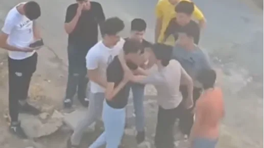 Masazırda yeniyetmələr arasında dava - VİDEO