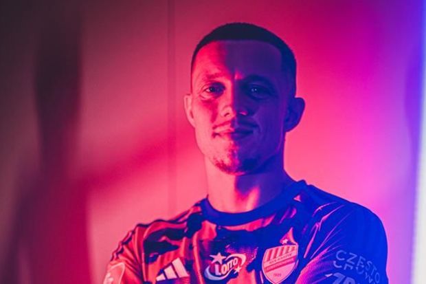 “Qarabağ”ın rəqibi hücumçu transfer etdi