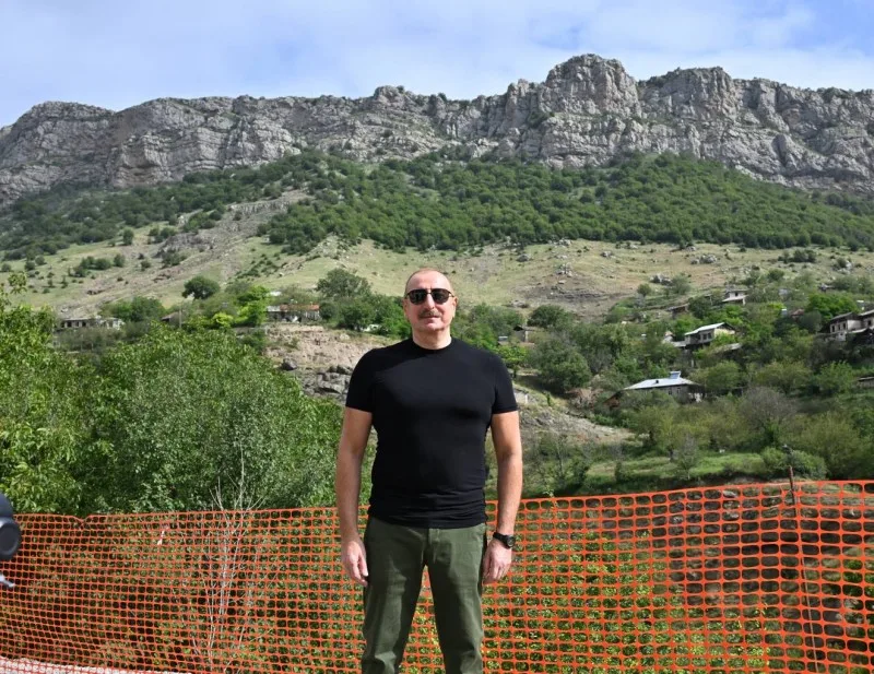 İlham Əliyev Şuşadadır - FOTOLAR