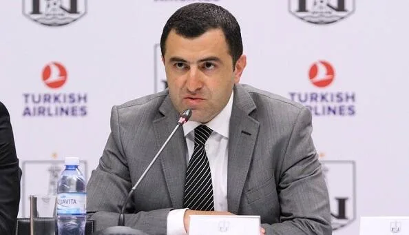 "Neftçi"nin prezidenti istefa verdi