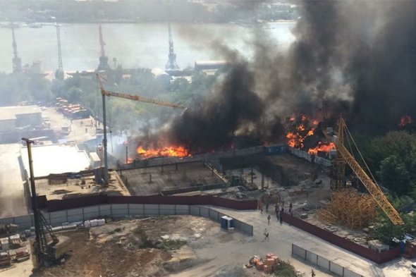 Rusiya Dneprə raket zərbəsi endirib - yaralılar var