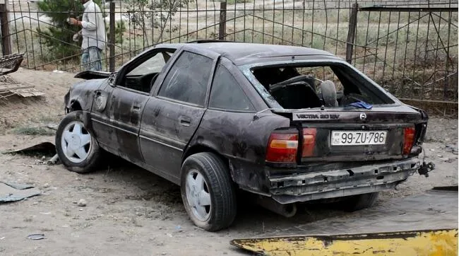 Salyanda ağır qəza: ölü və yaralılar var