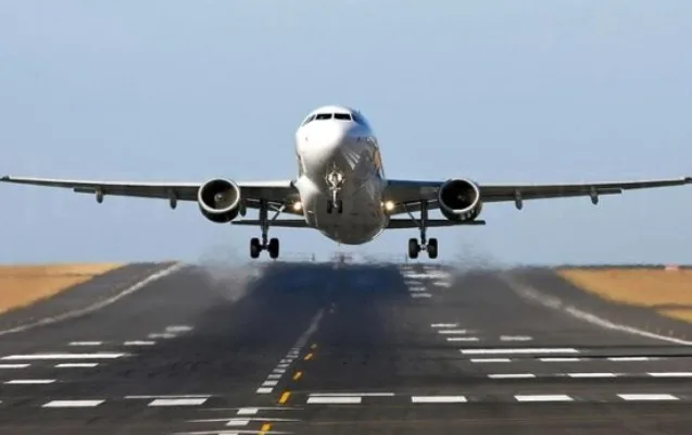 350-dən çox aviareys təxirə salındı